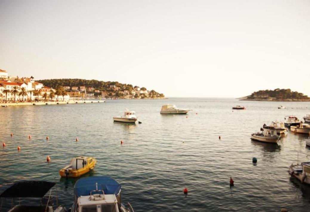 Hvar Riva Rooms Hvar Town Exterior photo